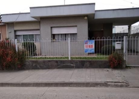 Impecable Casa De Dos Dormitorios