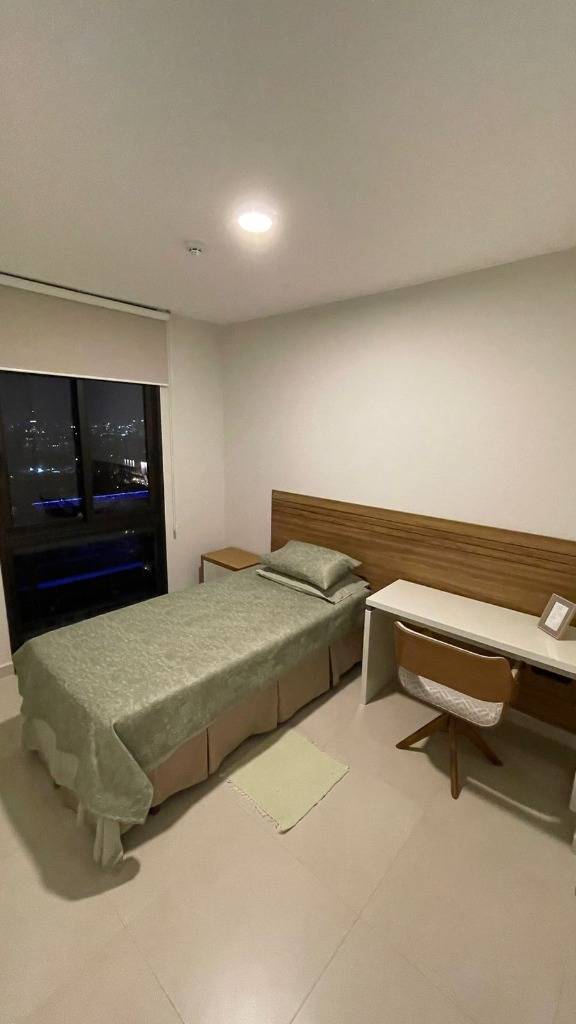 DEPARTAMENTO AMOBLADO EN VILLA MORRA 2 DORMITORIOS 2 COCHERAS — foto 3
