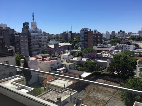Precioso Apto De 1 Dorm Con Garage