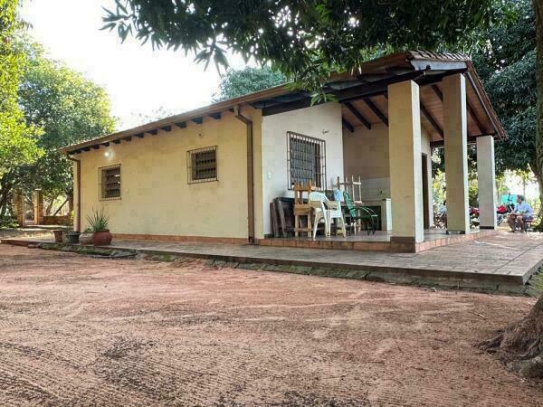 VENDO AMPLIO TERRENO EN ITAUGUÁ – IDEAL PARA DESARROLLO INMOBILIARIO — foto 2