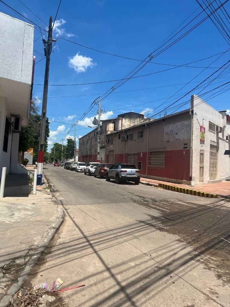 VENDO DEPOSITO COMERCIAL EN ASUNCION  – ALTA RENTABILIDAD — foto 2