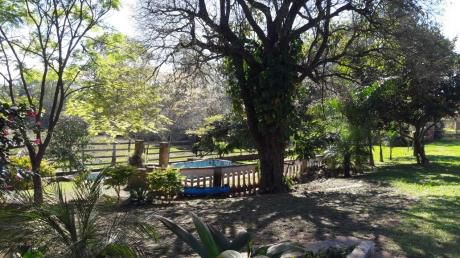 Casa Quinta Toda En Planta Baja De 4 Habitaciones Con Arroyo