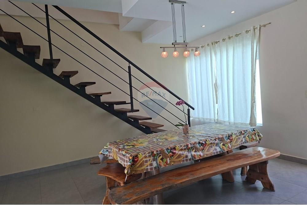¡Moderna Duplex con Piscina en San Bernardino! — foto 3