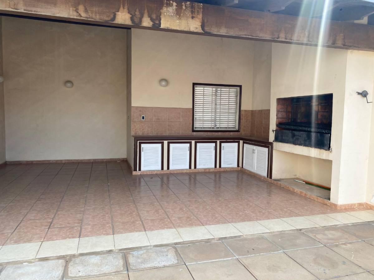 Alquiler Departamento Amplio Semi Amoblado En Asuncion Las Lomas — foto 3