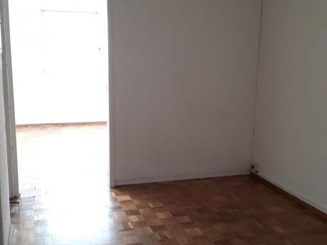 Apartamento 1 Dormitorio Cordón
