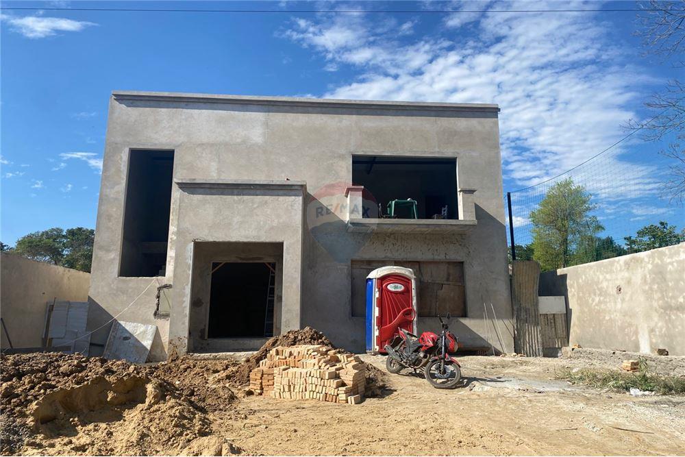 Casa de Verano en Pozo en San Bernardino (477 m²), 3 Dormitorios, Piscina — foto 2