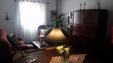 Apartamento Impecable De 2 Dormitorios , Véalo !!!
