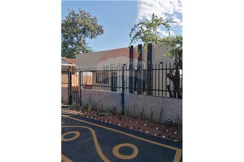 Casa - Venta - Paraguay Central San Lorenzo — foto 3