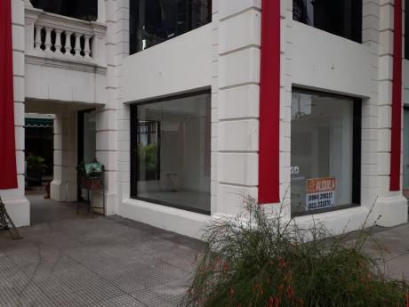 Local Ideal Para Comercio U Oficinas En Villa Morra