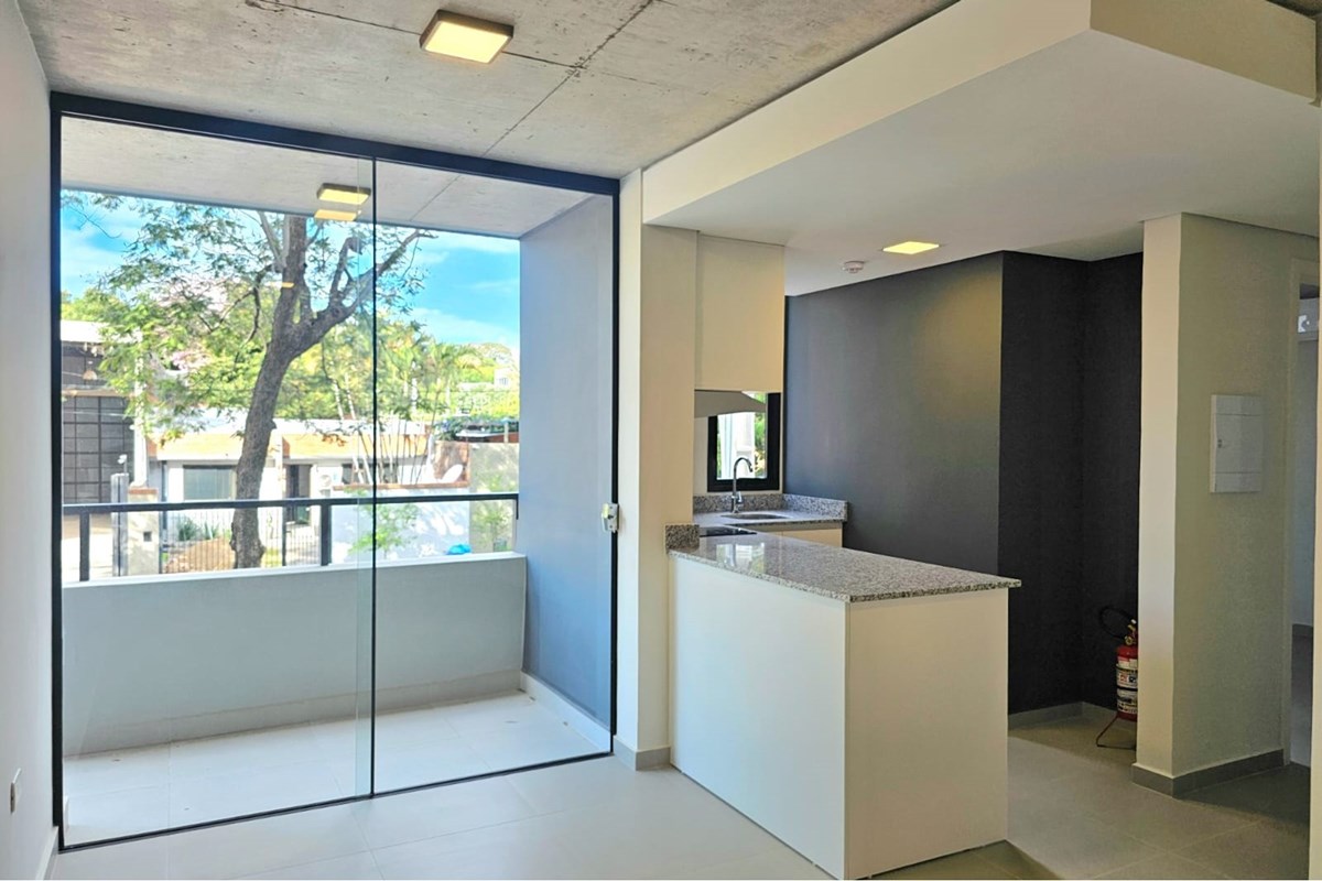 Departamento en alquiler en Luque — foto 2