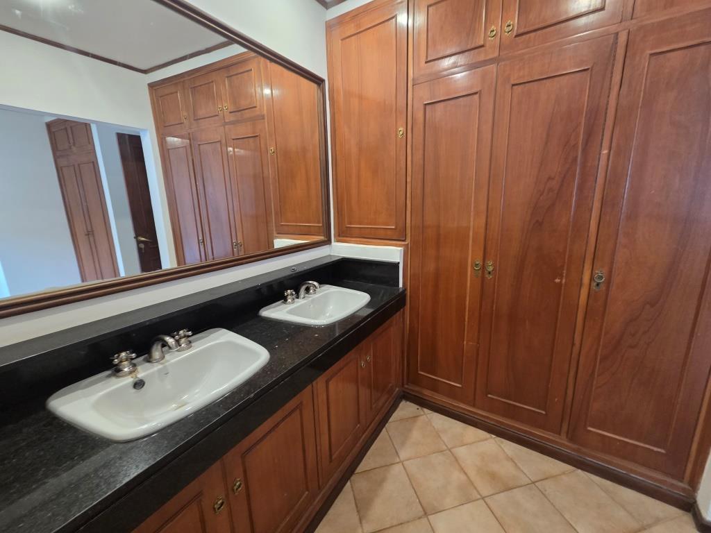 Casa en alquiler, detrás de Mburuvicha Roga, Zona Seminario — foto 3