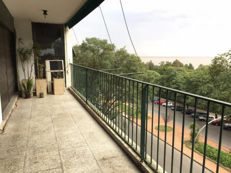 Edificio De Categoria En El Corazón Del Golf, A Nuevo. 3d+serv.