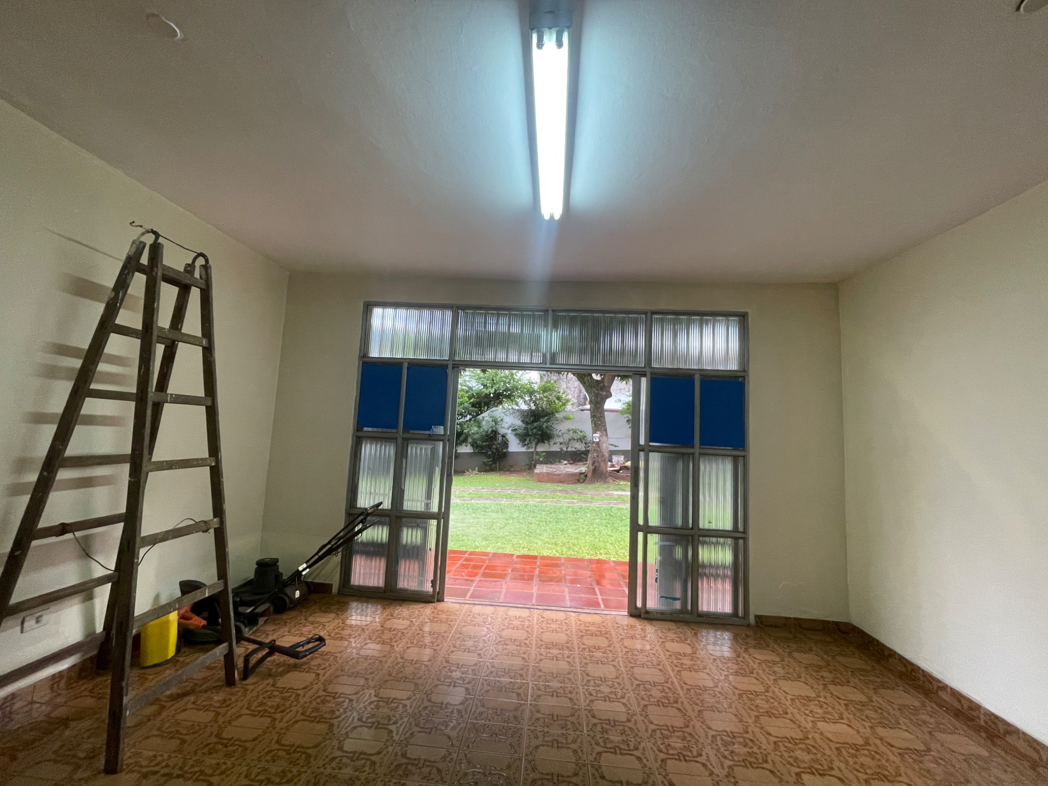 VENDO INMUEBLE A PASOS DEL SHOPPING ZUNY — foto 3