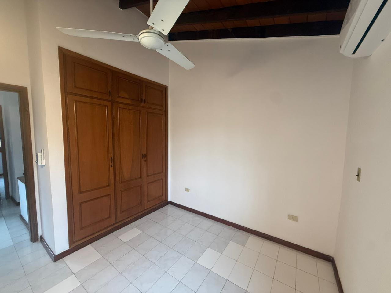 Dúplex en Alquiler – Villa Aurelia, Asunción — foto 2