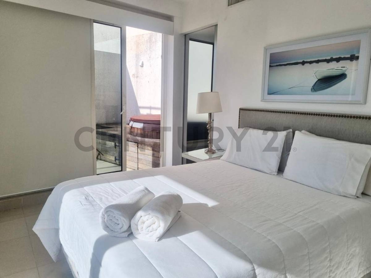 ALQUILO PENTHOUSE EN EL EDIFICIO THE TOWER - AMOBLADO — foto 2