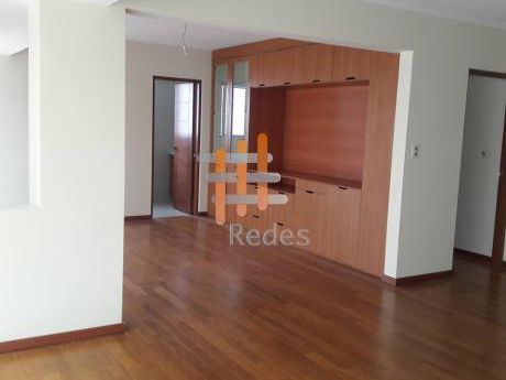 En Venta Departamento Duplex-penthouse: Achumani