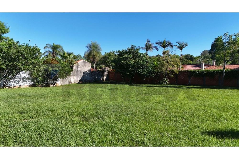 Terreno amplio San Bernardino–Excelente ubicación — foto 2