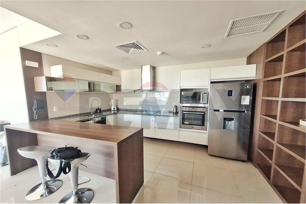 Departamento - Alquiler - Villa Morra, Paraguay — foto 2