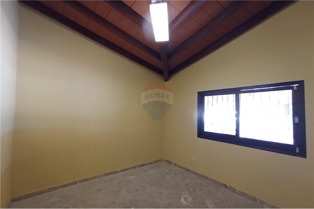 Alquilo casa en Luque - Cuarto Barrio — foto 3