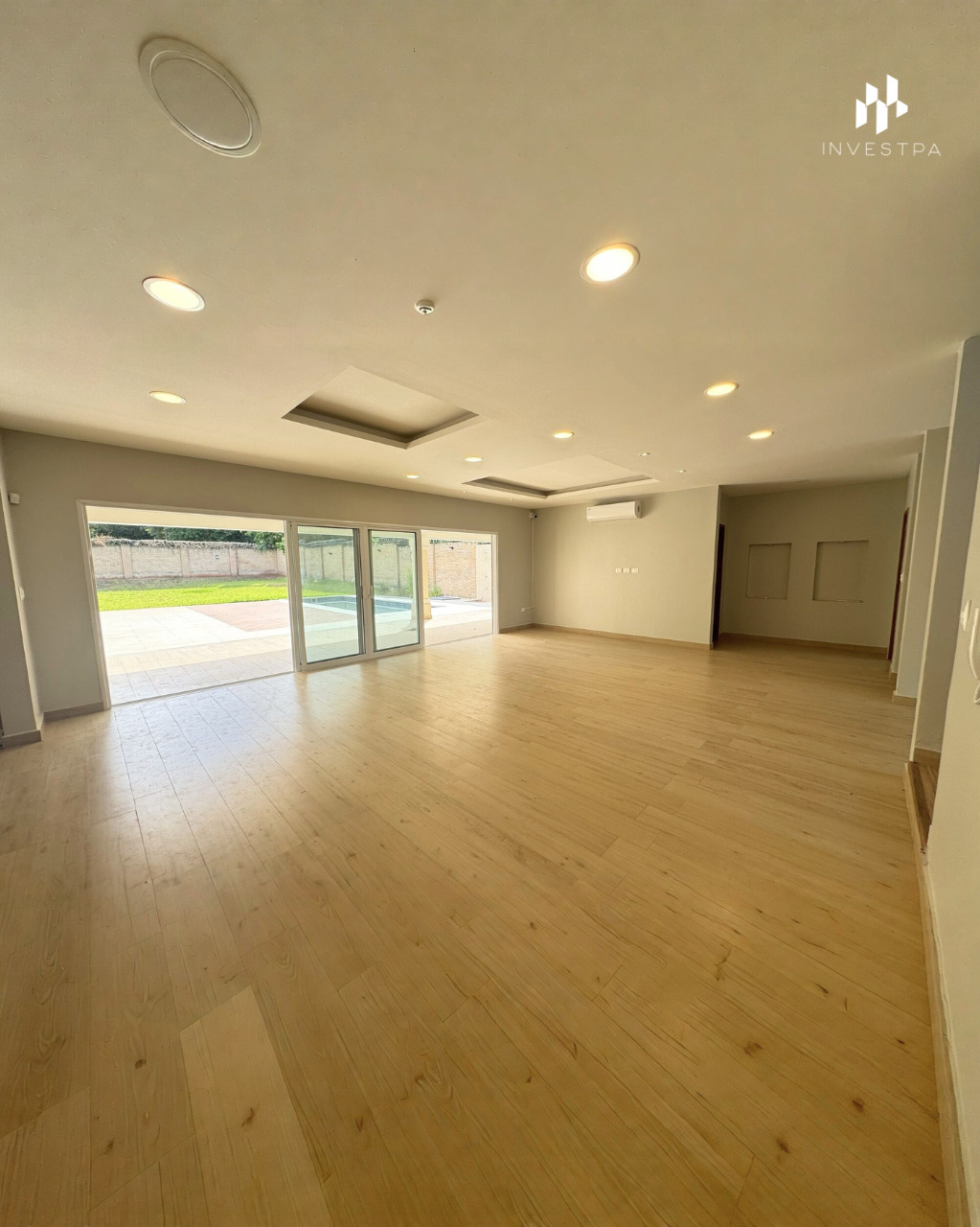 A ESTRENAR EXCLUSIVA CASA EN VENTA A METROS DEL YACHT — foto 3