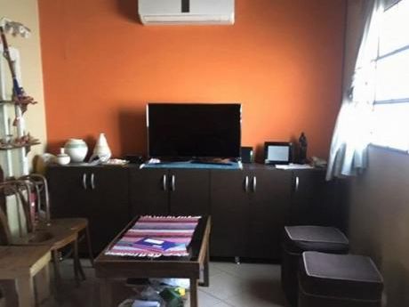 ¡juntos O Por Separado! Se Venden Dos Dúplex De 120 M2 Cada Uno En Lambaré