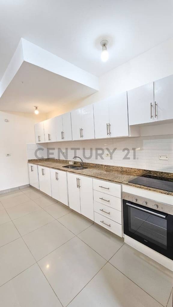 Alquilo Duplex en Luque Zona Rakiura — foto 3