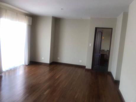 En Alquiler Penthouse Duplex, Zona De San Miguel,