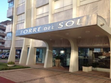 Departamento En Península En Venta.