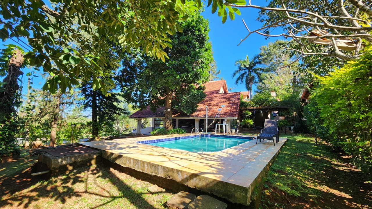 VENDO HERMOSA CASA EN EL PARANA COUNTRY CLUB — foto 3