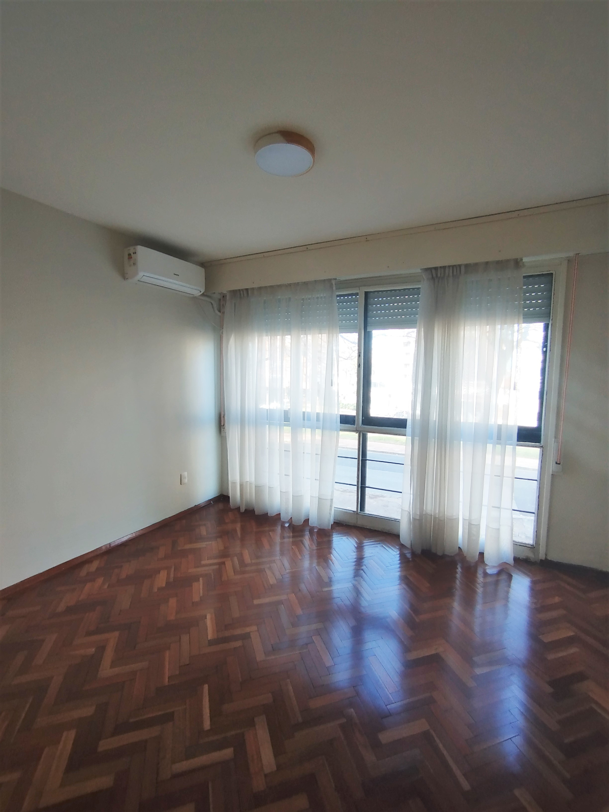 Impecable 2 Dormitorios Muy Amplio 73 M2 · Foto 4