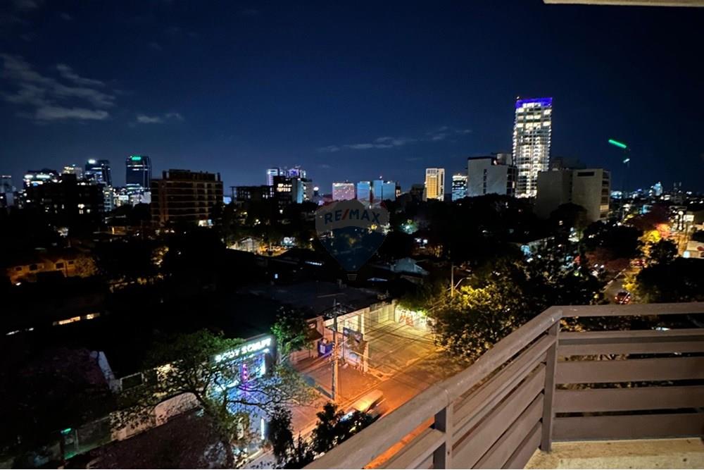 DEPARTAMENTO EN  BARRIO CARMELITAS EN DOS NIVELES — foto 3