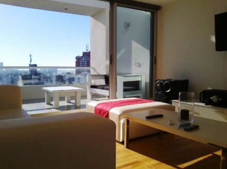 Venta De Apartamento 1 Dormitorio En Punta Carretas Con Renta !!