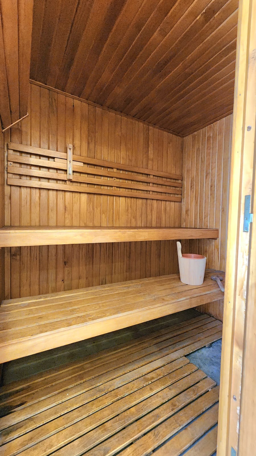 ALQUILO HERMOSO DEPARTAMENTO AMOBLADO DE DOS DORMITORIOS EN ASUNCION — foto 3