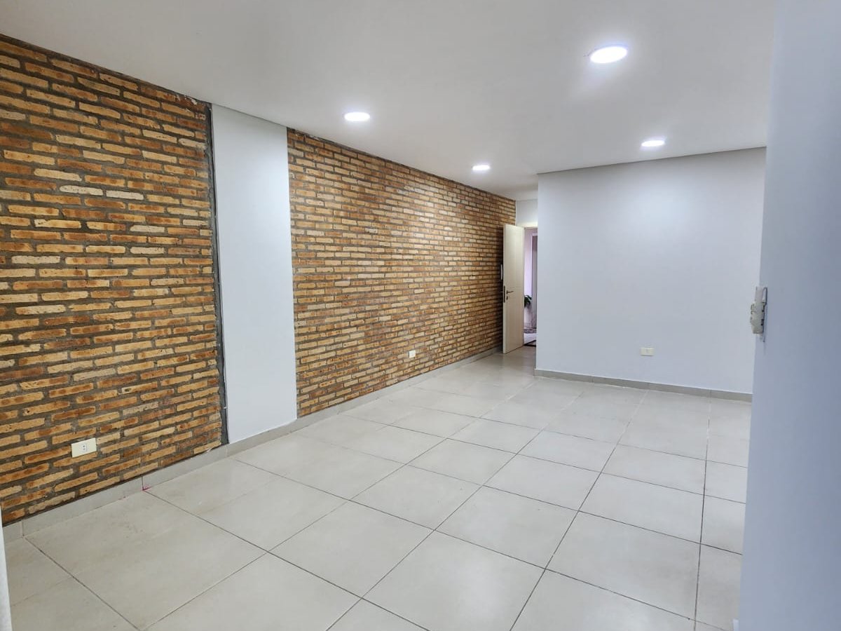 VENDO DEPARTAMENTO DE 3 DORMITORIOS EN VILLA OFELIA — foto 2