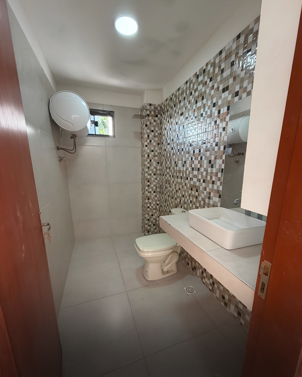 ALQUILER – DEPARTAMENTO TERMINADO EN SAN LORENZO — foto 2