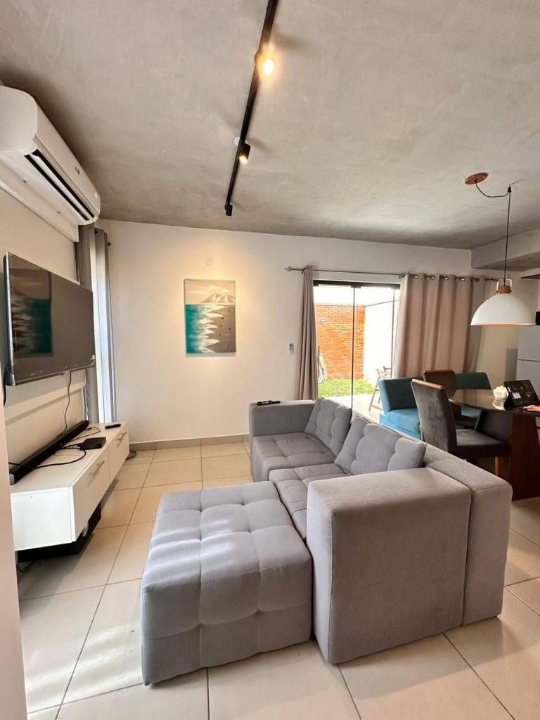 ALQUILO DUPLEX AMOBLADO DE 2 DORMITORIOS EN LUQUE — foto 3
