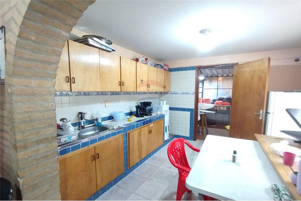 Amplia Casa en Alquiler en Asunción B° Republicano — foto 3