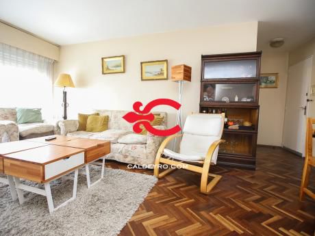 Apartamento En Pocitos. Ref: 6317