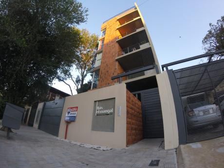 Hermoso Depto A Estrenar En Edif. Flats El Mangal.