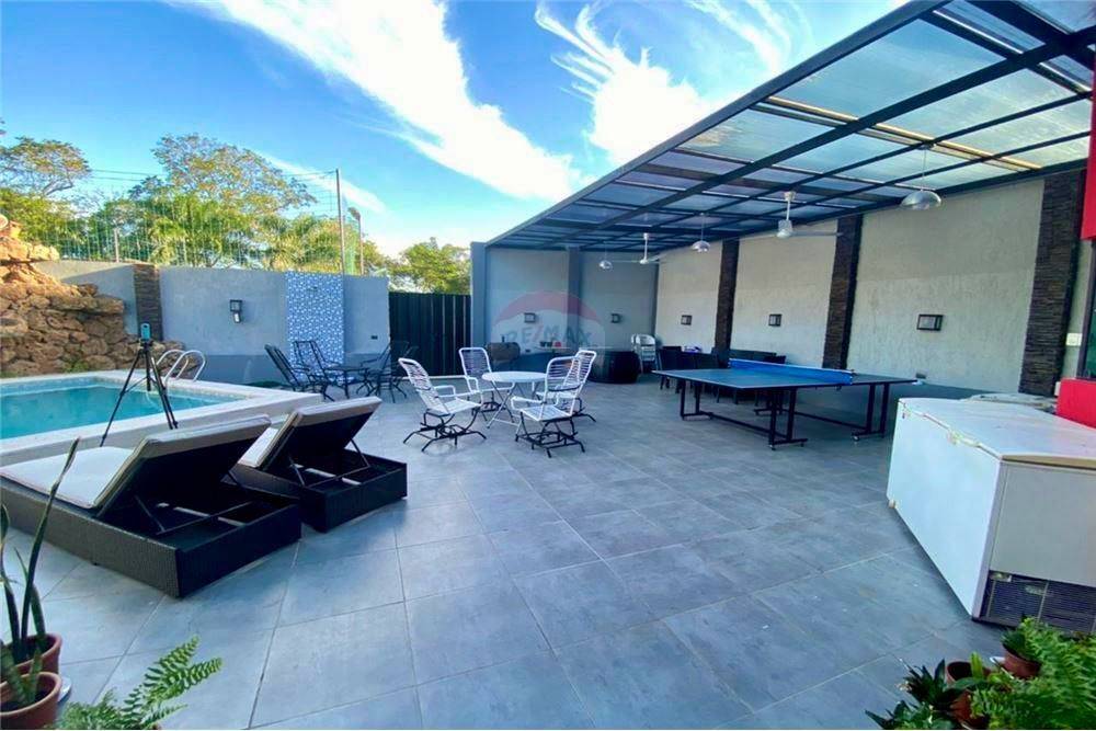 AMPLIA RESIDENCIA DE LUJO - LAMBARE — foto 2