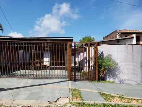 Hermosa Casa En Asunción En El Barrio Ita Enramada