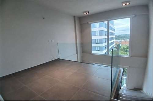 EN ALQUILER | LOFT DÚPLEX DE 1 DORMITORIO | TRINITY TOWER 1 — foto 2