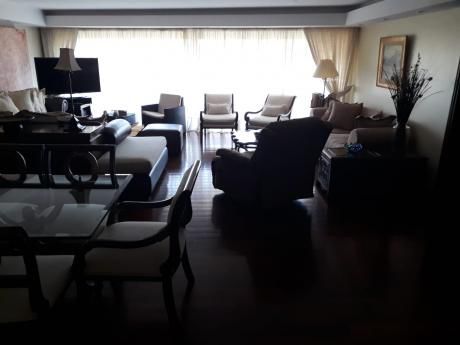 Venta De Apartamento 5 Dormitorios En Villa Biarritz, Montevideo