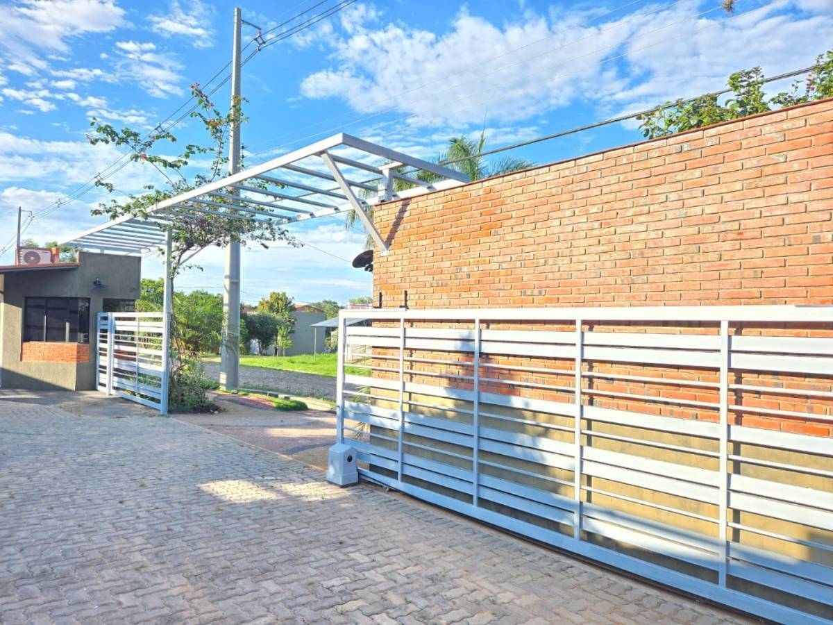 VENDO CASA EN LIMPIO APTO PARA CREDITO AFD — foto 3
