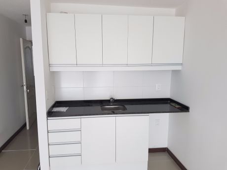 Pque Rodo Venta Monoambiente Con Renta. Barbacoa C Parrillero