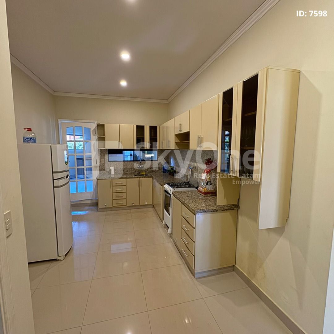 EN VENTA RESIDENCIA EN EL PARANA COUNTRY CLUB — foto 3