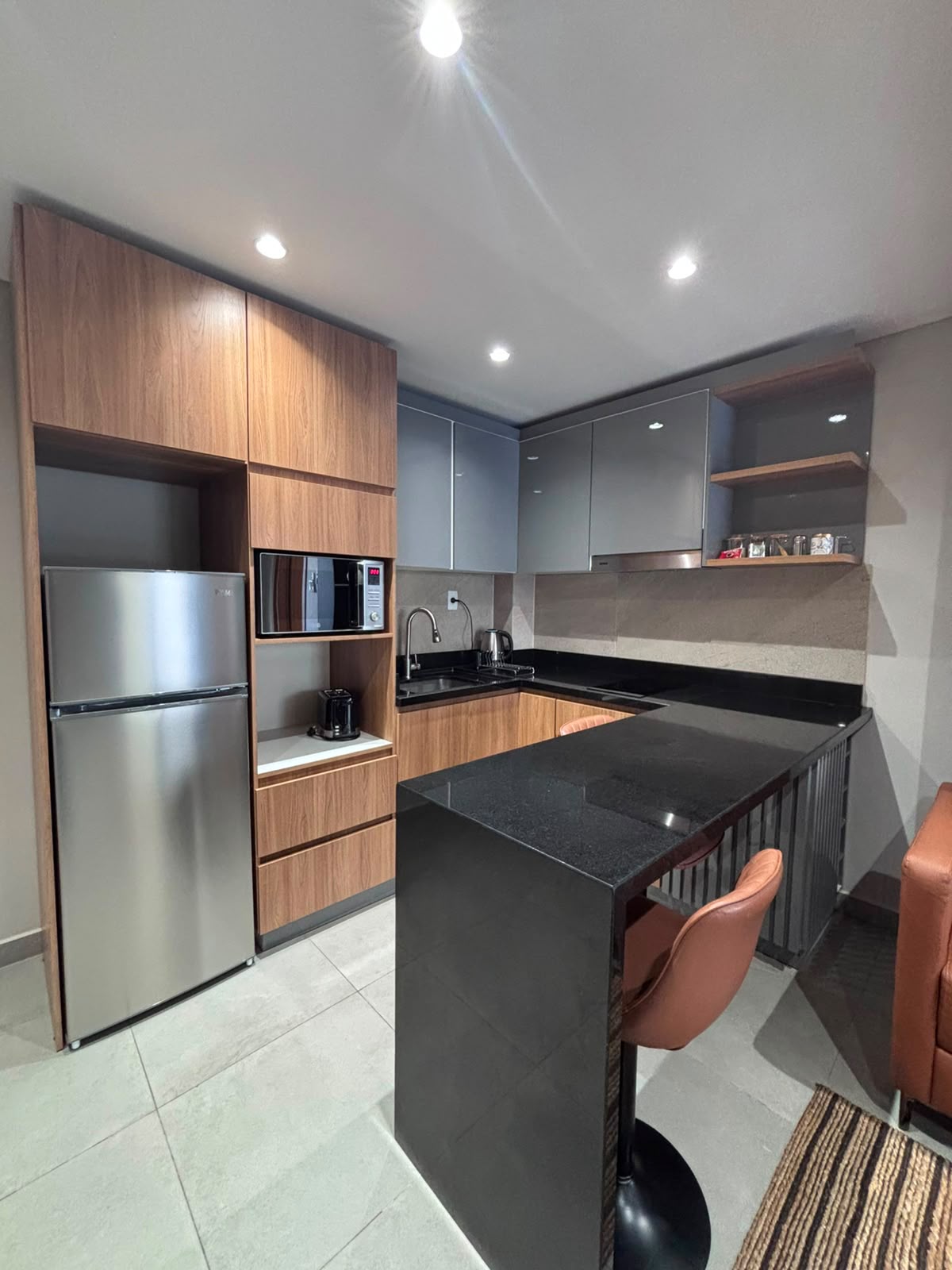 Alquilo Departamento Amoblado en Asunción | 2 Dormitorios | 76 m² — foto 2