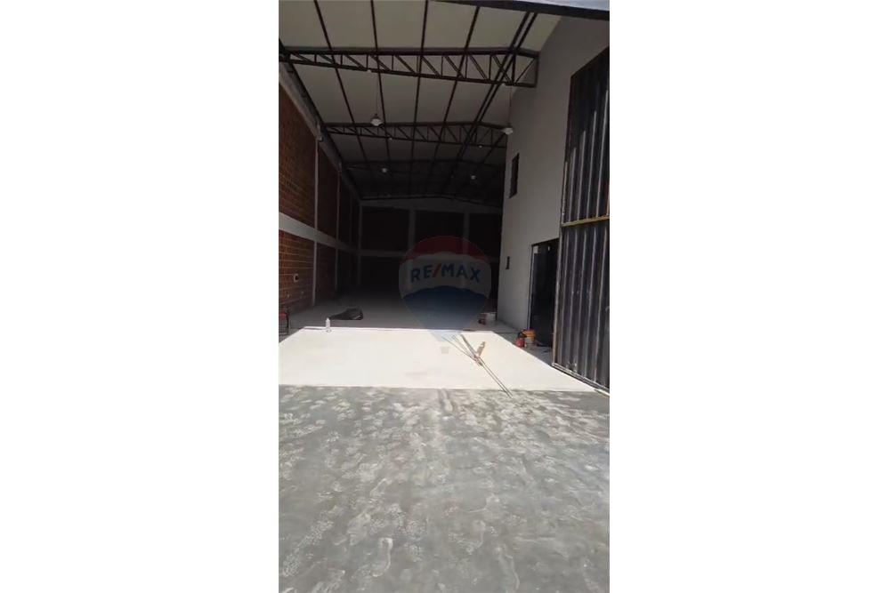 Alquilo depóstio con oficina y showroom en San Lorenzo — foto 2