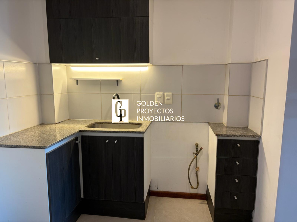 Apartamento en Alquiler 1 Dormitorio con Garage y Terraza en Cordón · Foto 6
