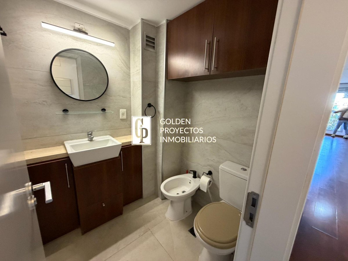 Apartamento en Alquiler 1 Dormitorio con Garage y Terraza en Cordón · Foto 10